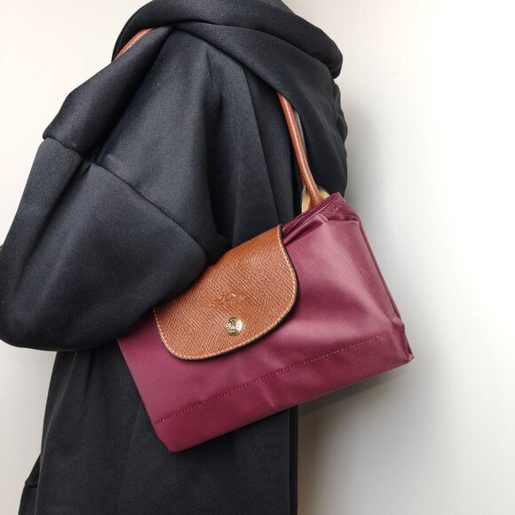 Longchamp Women’s Le Pliage Medium Top Handle Nylon Tote Plum - Picture 6 of 8
